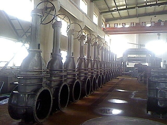 DN1800 Large Rising Gate Valve With Solid Wedge And Flexible Wedge